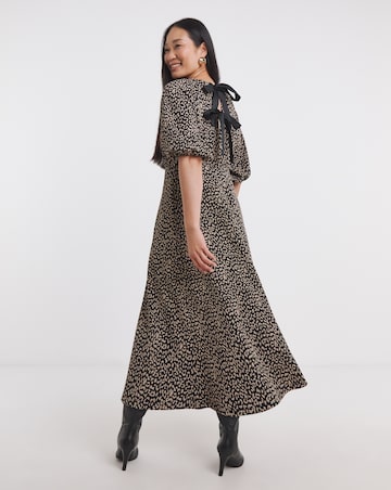 Bow Back Jacquard Bubble Sleeve Tea Dress