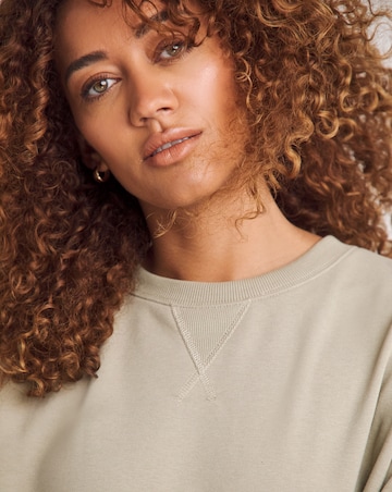 Beige Split Hem Crew Neck Sweatshirt