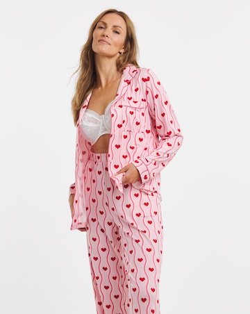 Chelsea Peers Classic Button Up Pyjama Set Heart Print