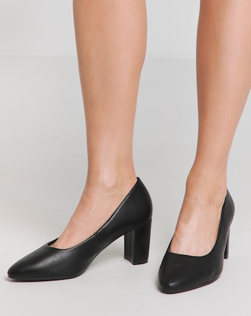 Dorothy Comfort Flexible Court Shoe - Wide Fit (E)