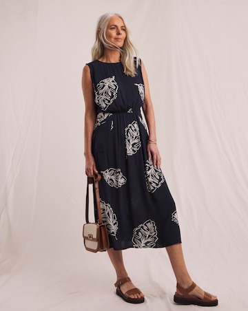 Julipa Textured Crinkle Printed Pocket Midi Dress
