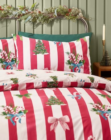 Catherine Lansfield Christmas Stripe Duvet Set