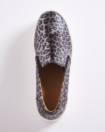 Flatform Twin Gusset Trainer - Wide Fit (E)