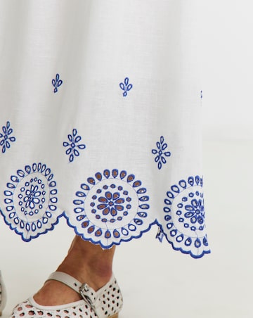 Broderie Scalloped Hem Maxi Skirt