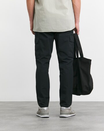 Relaxed Tapered Ripstop Cargo Trouser