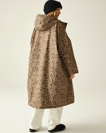 Regatta Waterproof Changing Robe