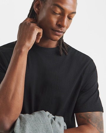 Pure Cotton Relaxed Fit T-Shirt- Black