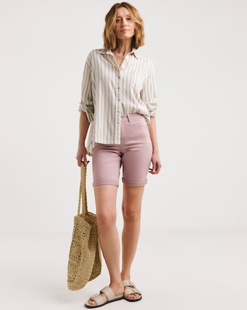 24/7 Blush Knee Shorts