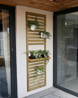 Forest Slatted Wall Planter 1 Shelf