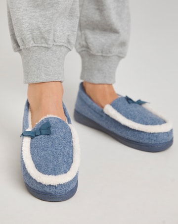 Loretta Ballet Slipper With Bow Wide E Fit