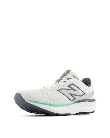 New Balance 520 Trainers