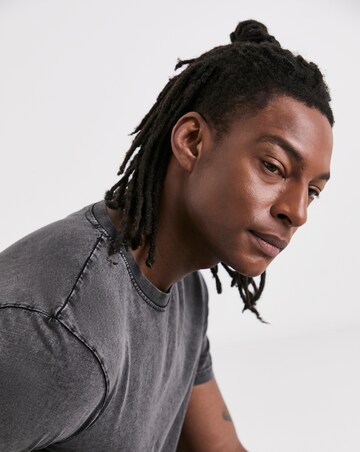 Relaxed Acid Wash Fit T-Shirt- Charcoal