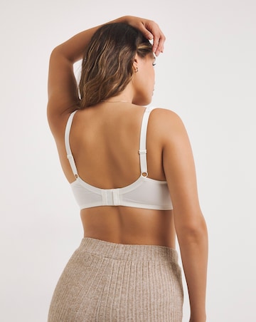 Dorina Curves Leila Moulded Cup Wired Spacer Bra