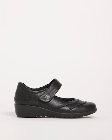 Cushion Walk Touch & Close Mary Jane Shoe Wide E Fit
