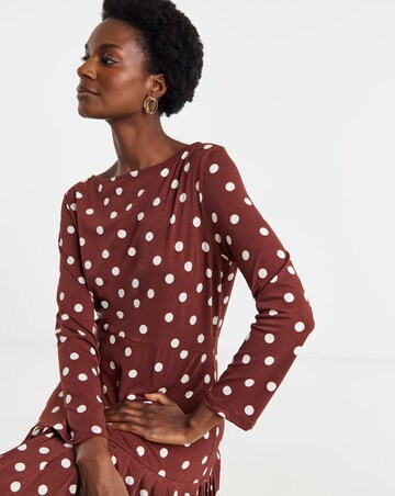 Textured Jersey Dropped Waist Pleated Dress