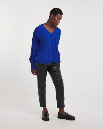 Dipped Back Long Sleeved Blouse