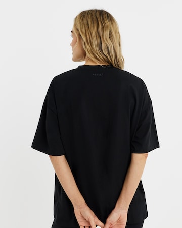 Sculpt Activewear T-Shirt