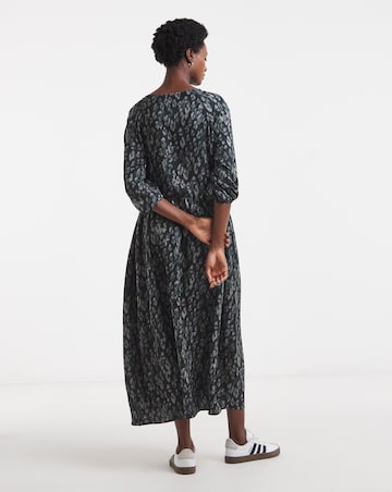 Long Sleeve Smock Dress