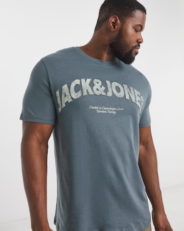 Jack & Jones Almeria Logo T-Shirt - Black
