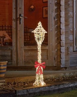 Three Kings OpaLight Christmas Lamp Post