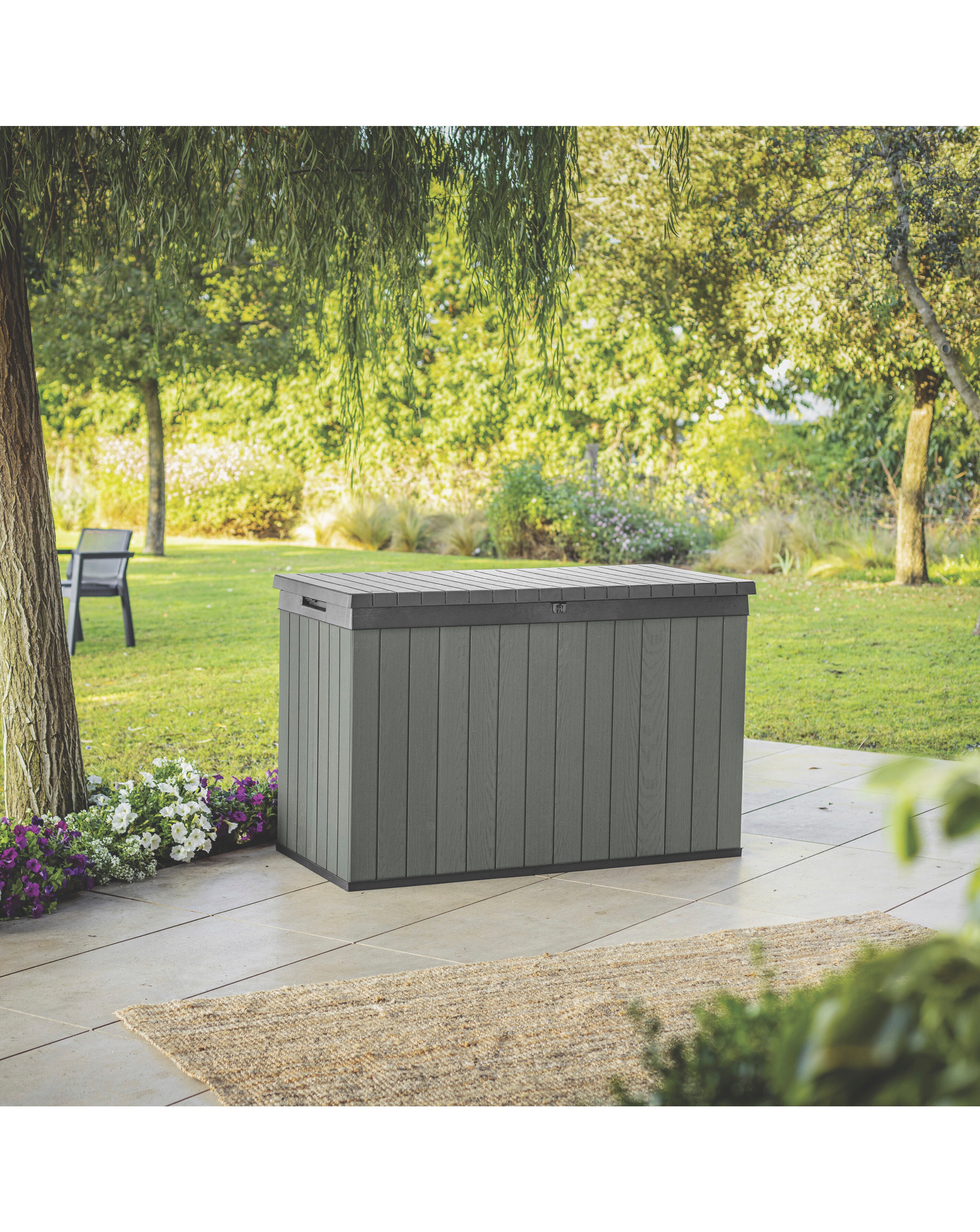 S*k様 kudos 20ss セットアップ チャコールグレー Keter Darwin Storage Box 662L | Ambrose Wilson