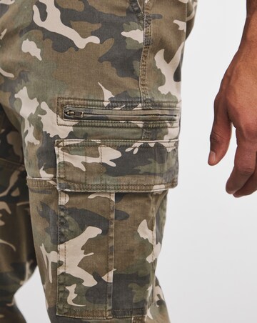 3/4 Length Twill Cargo Short