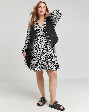 Mono Print Textured Wrap Skater Dress