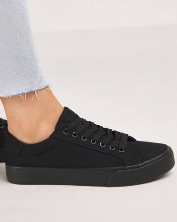 Busselton Lace Up Leisure Pumps Wide Fit