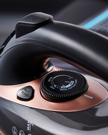 Tower T22013 3100W CeraGlide Ultra Speed Steam Iron