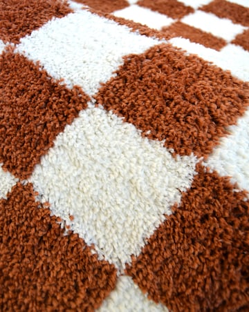 Snug Check Rug