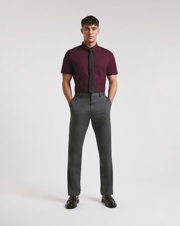 Wine Short Sleeve Formal Shirt Reg