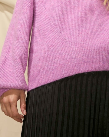 Ro&Zo Slouchy V-Neck Jumper