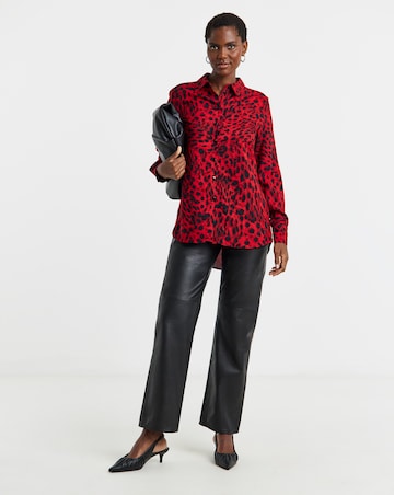Dipped Back Long Sleeve Shirt