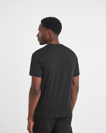 PUMA Essentials Camo Logo T-Shirt