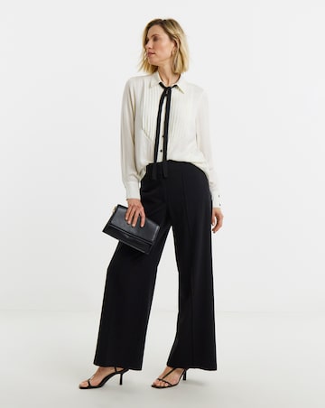 Magisculpt Straight Leg Trousers