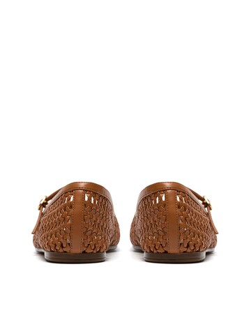 Clarks Tan Weave Livia Sky Shoes - Standard Fit (D)