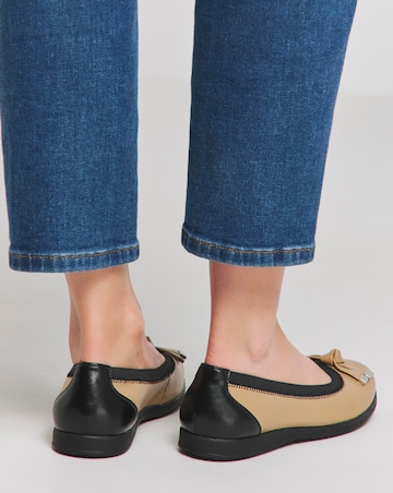 Heavenly Soles Mallory Elasticated Topline Ballerina - Wide Fit (E)