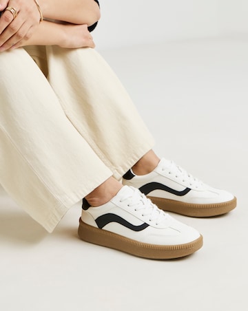 Courage Chunky Retro Trainer - Extra Wide Fit (EEE)