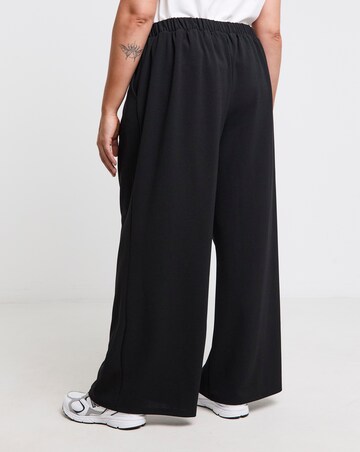 Black Scuba Crepe Wide Leg Pleat Front Trousers