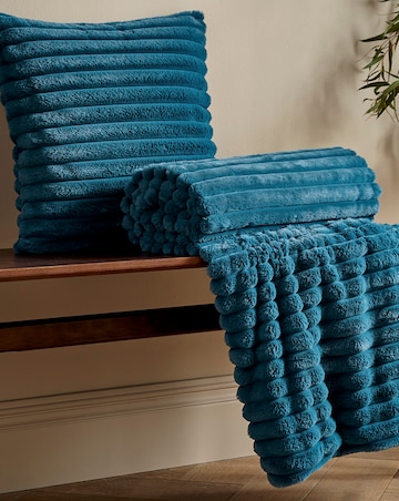Catherine Lansfield Cosy Ribbed Cushion