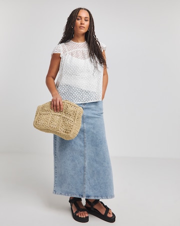 Ivory Frill Sleeve Daisy Sleeveless Lace Top