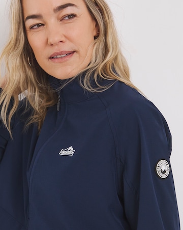 Snowdonia Light Weight Overhead Jacket