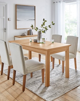 Julipa Ashford Dining Table with 4 Everly Chairs