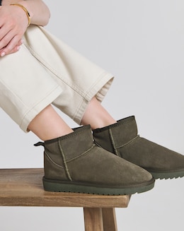 Renna Suede Low Cut Warm Lined Snug Boots - Wide Fit (E)
