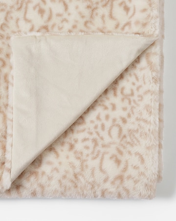 Spotted Animal Printed Faux Fur Throw