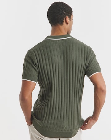 Textured Trophy Neck Tipped Knit Polo