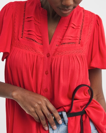 Textured Crinkle Ladder Insert Top