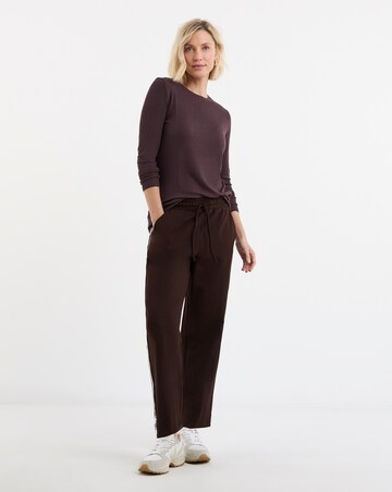 Ribbed Crew Neck Long Sleeve Top