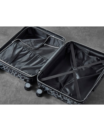 Rock Savannah Leopard Medium Suitcase