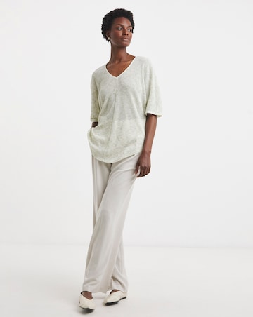 Space Dye Textured Curved Hem